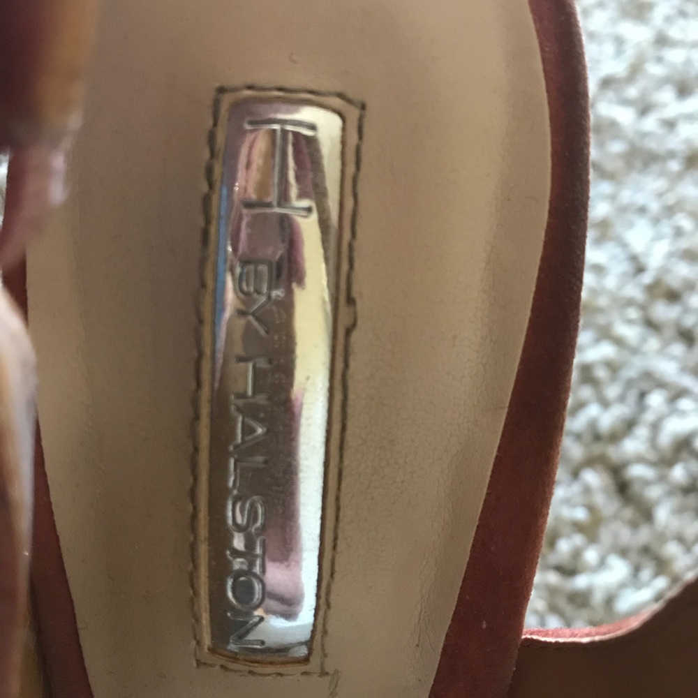 Designer Halston platform pumps. Worn once